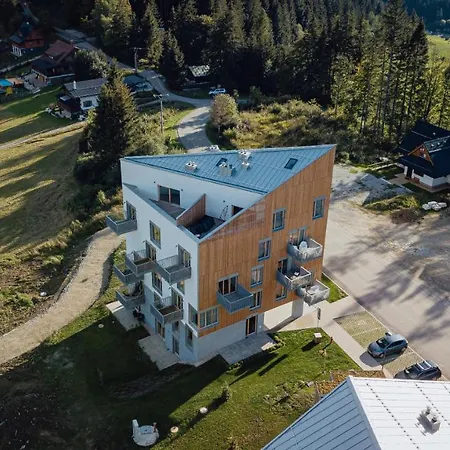 Hillside X34, Kubínska Hoľa