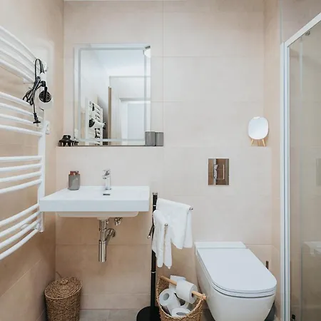 Hillside X34, Kubinska Hola Dolny Kubin