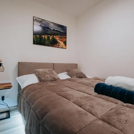 Apartman Hillside X34, Kubinska Hola *