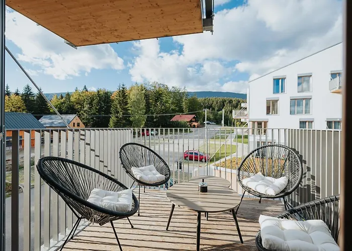 Hillside X34, Kubinska Hola Dolny Kubin